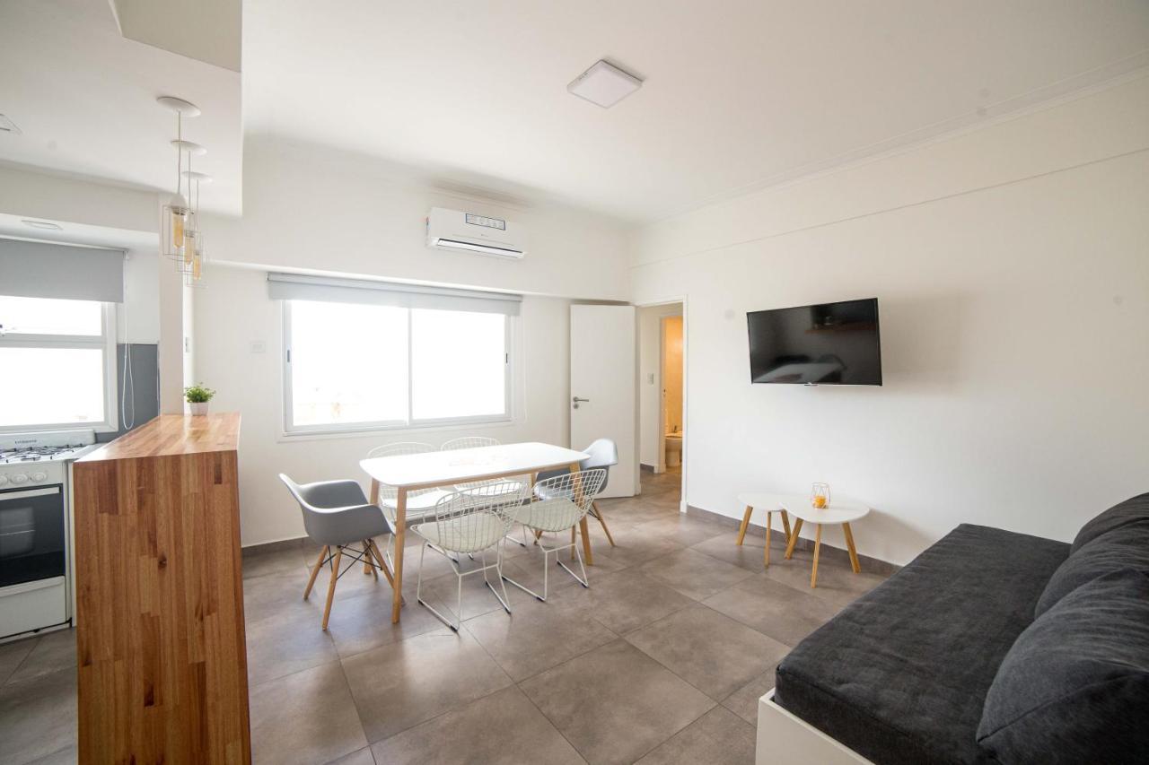 Corrientes Apartamento *